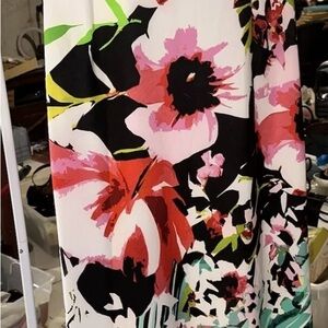 Gabby Skye Pink and Black Floral Dress